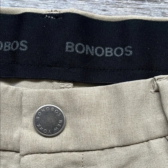 Bonobos Golf Men's Tan Pants sizes 34x32 Slim Taper - Picture 2 of 6